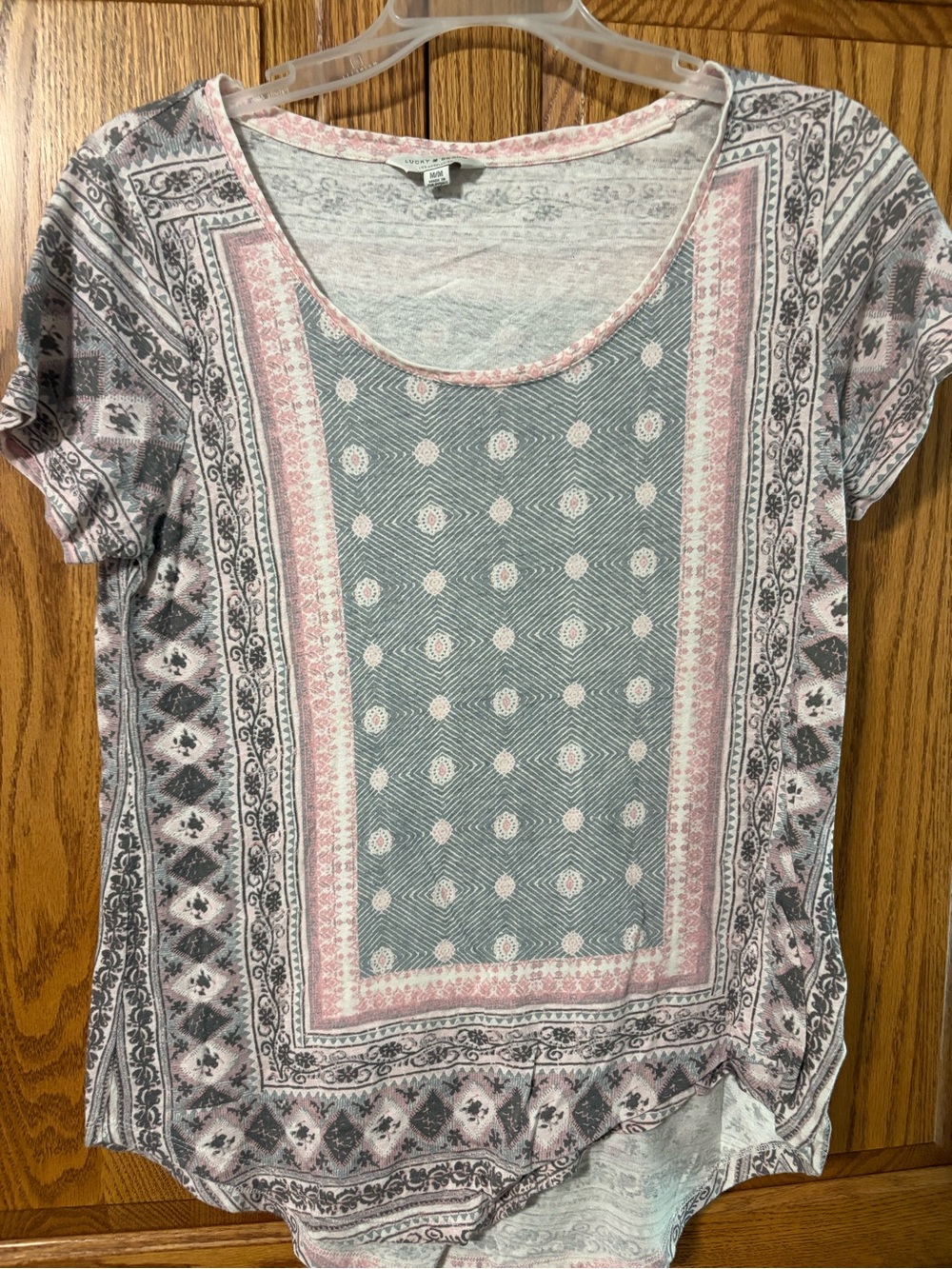 Lucky Brand Short Sleeve Scoop Neck Tee in Pink and Gray Printed Panel M